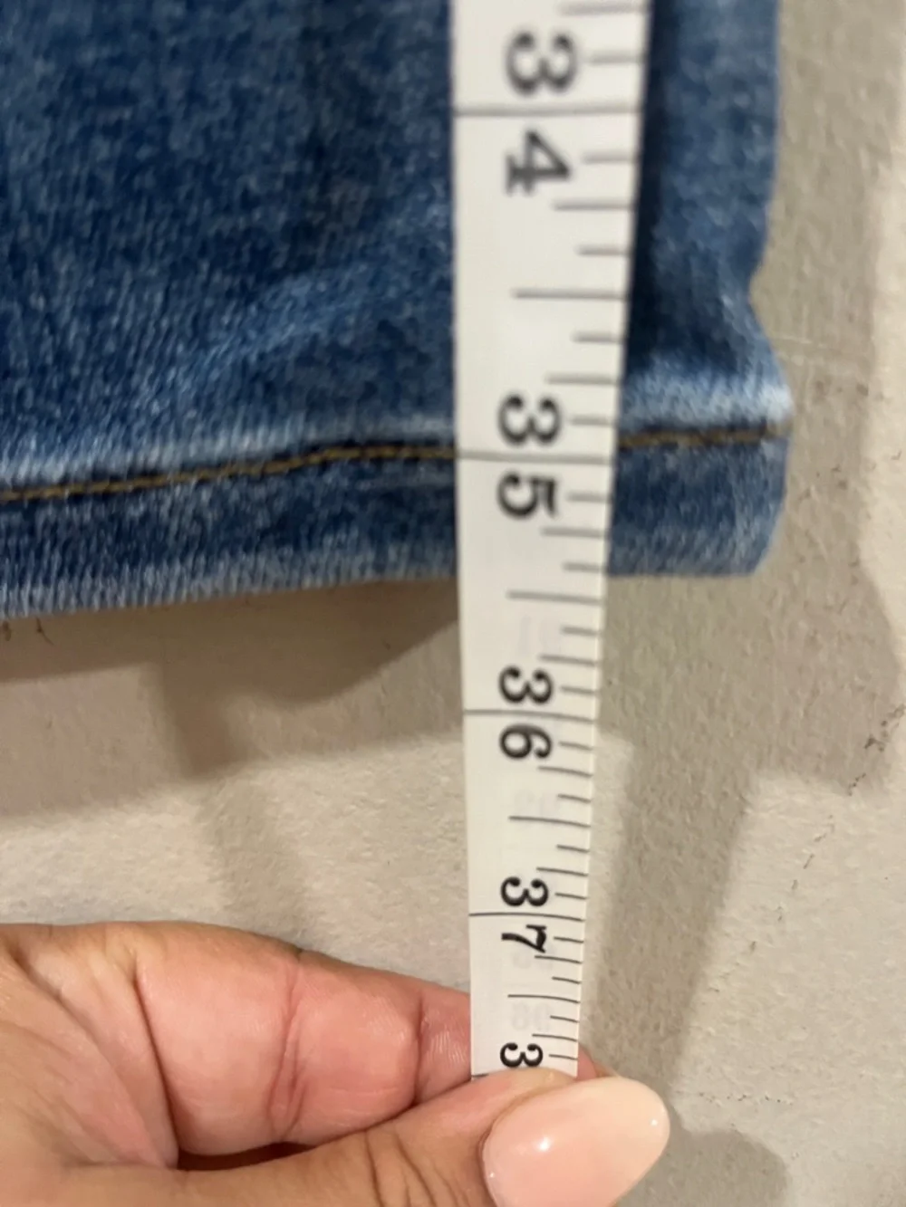 Frame Le High Straight Denim High-Rise Straight Leg Jeans in Dark Blue Wash - Picture 9 of 9